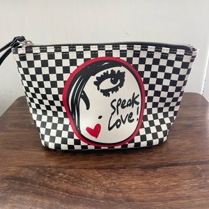 Izak checkered make up pouch “speak love”
